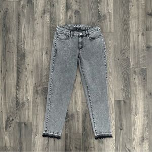 Women’s Gray Inc Denim Mid Rise Straight Jeans Size 6/28